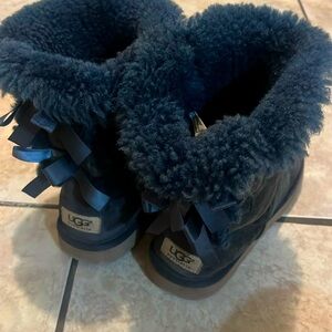 UGG Bailey Boots Navy Blue